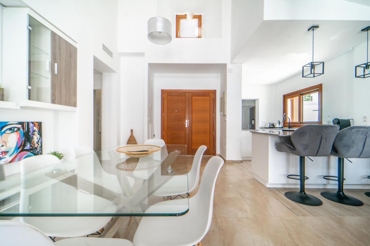 Three Bedroom Luxury Villa El Valle Golf Resort Banos y Mendigo Zewnętrze zdjęcie